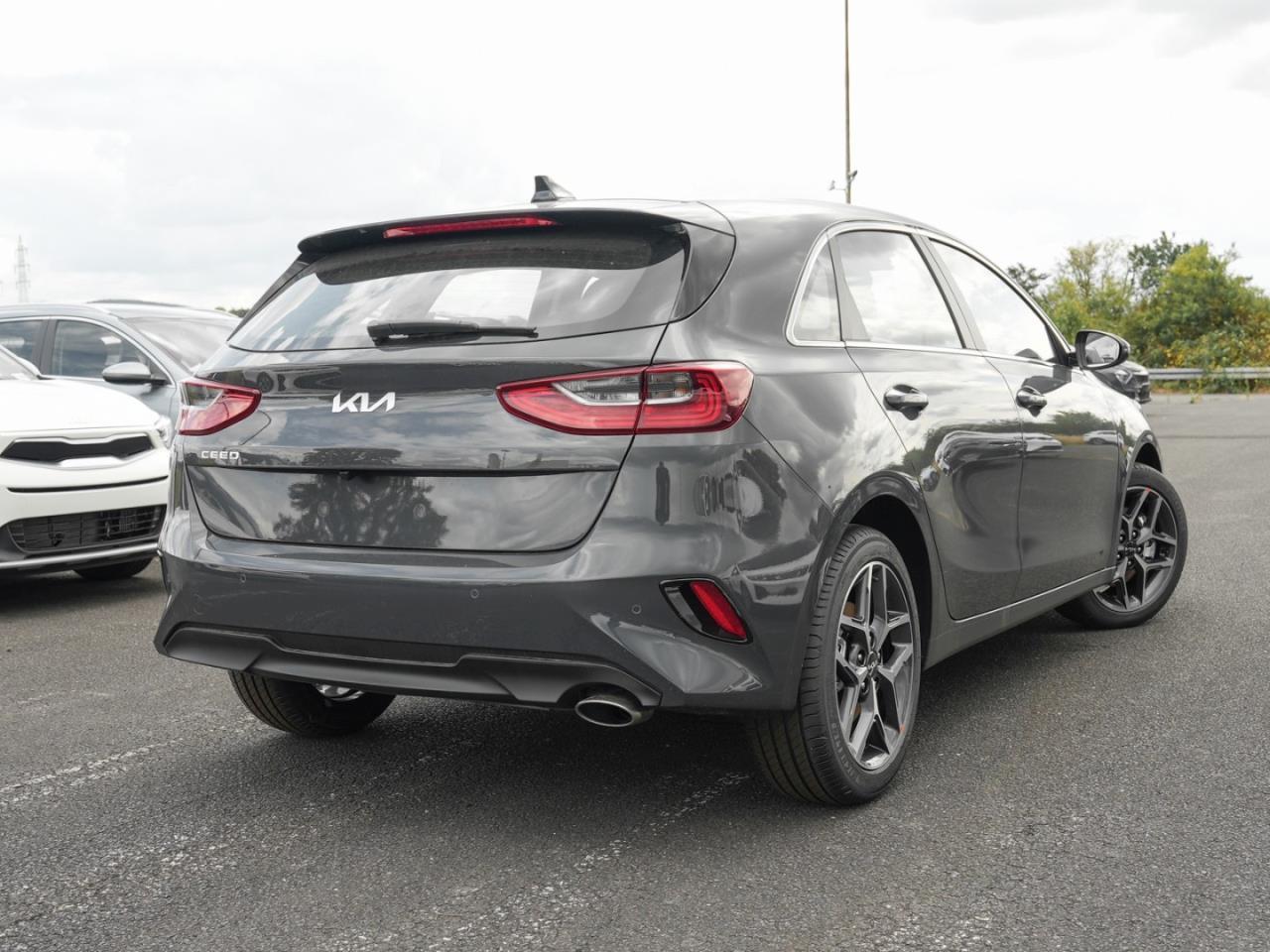 Kia cee'd 1.5T DCT Spirit Navi Kamera JBL-Sound ACC