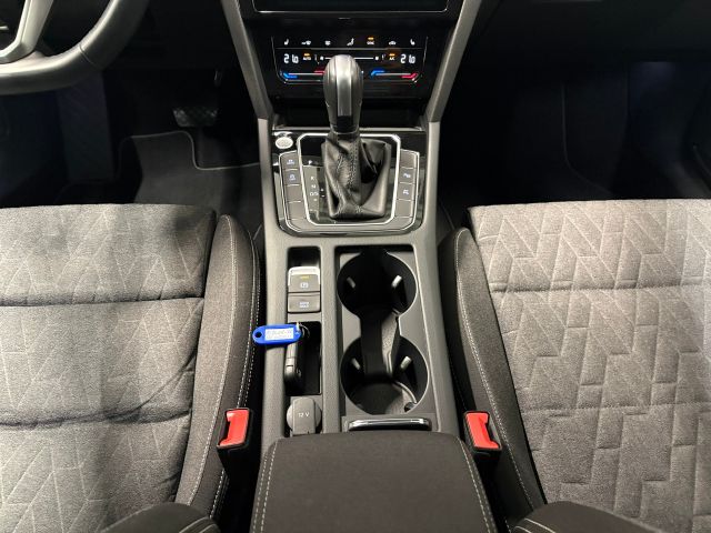 Passat Variant Business 2.0 TDI DSG PANO