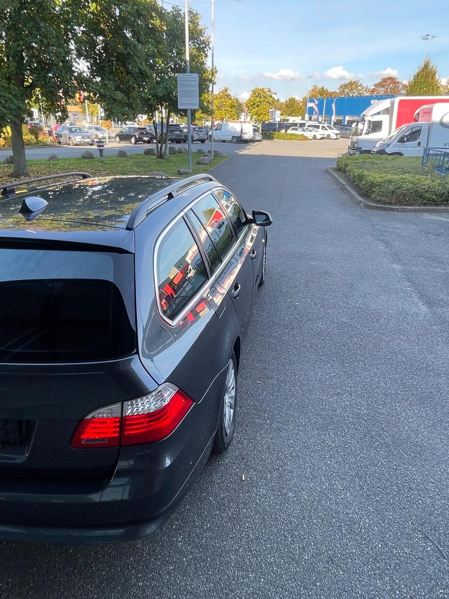 BMW 520 2009 — photo 12