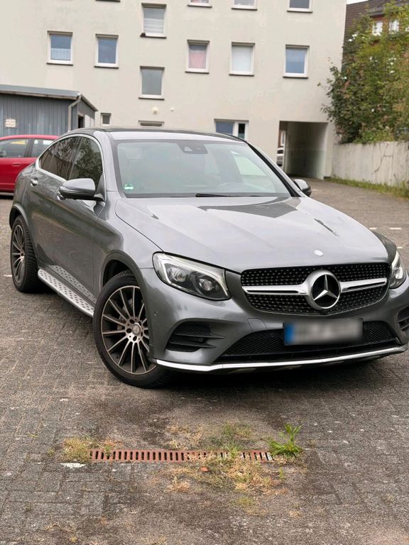 Image of Mercedes-Benz GLC 220