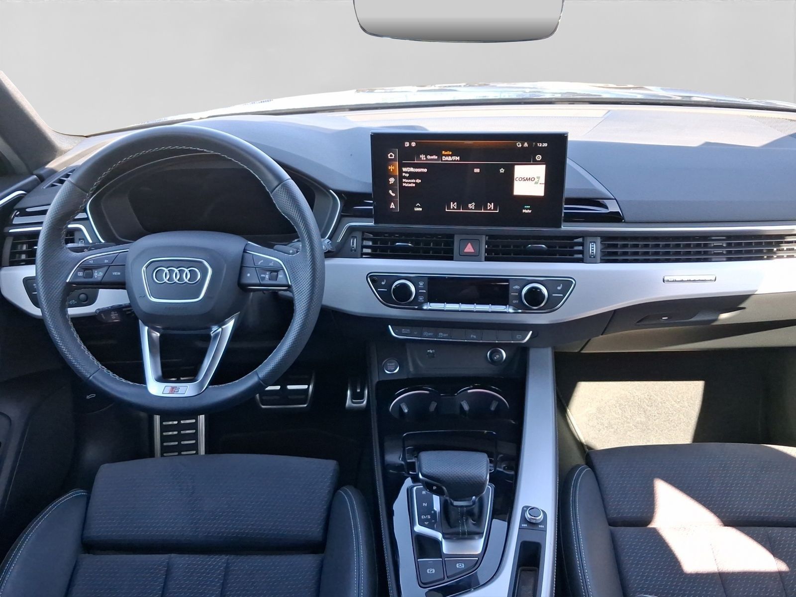 Audi A4 Avant 40 TFSI Q 2x S LINE AHK LM19 MATRIX-LED foto 5