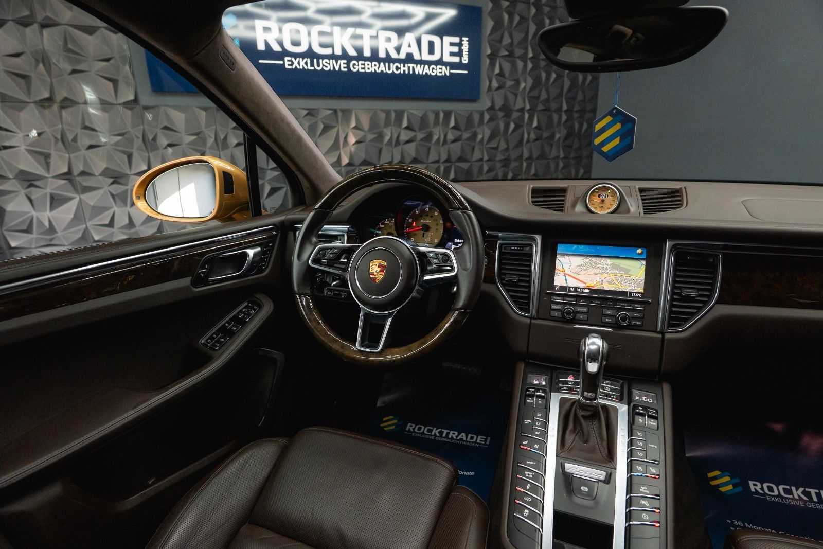 Fahrzeugabbildung Porsche Macan Turbo FENRIR | AURUM | CHRONO+ | LUFT | 21