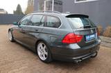 BMW 330d Touring *XENON / NAVI / PDC / LEDER / AHK* - BMW 330 aus 2008: 330d