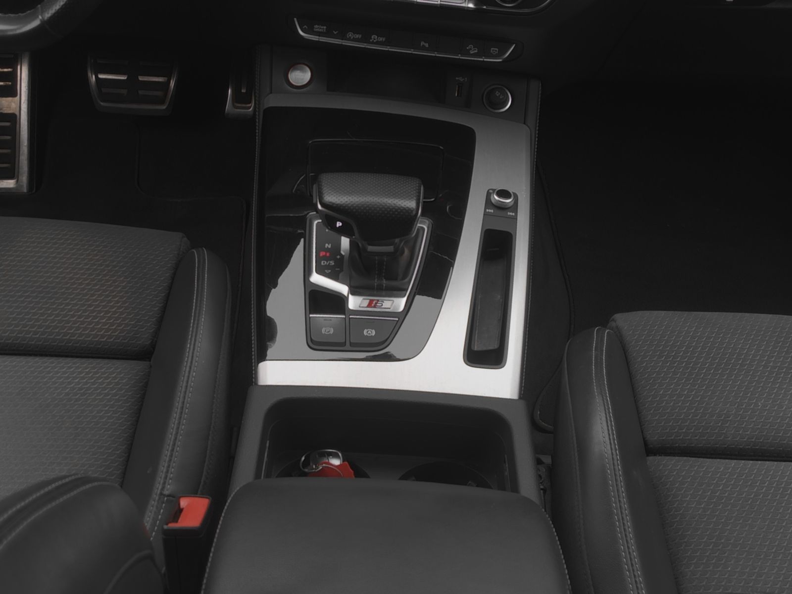 Audi SQ5 - Bild 14