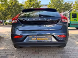 Volvo V40 MIT NEUEM TÜV + INSPEKTION/GARANTIE/AUTOMATI - Volvo V40 aus 2017