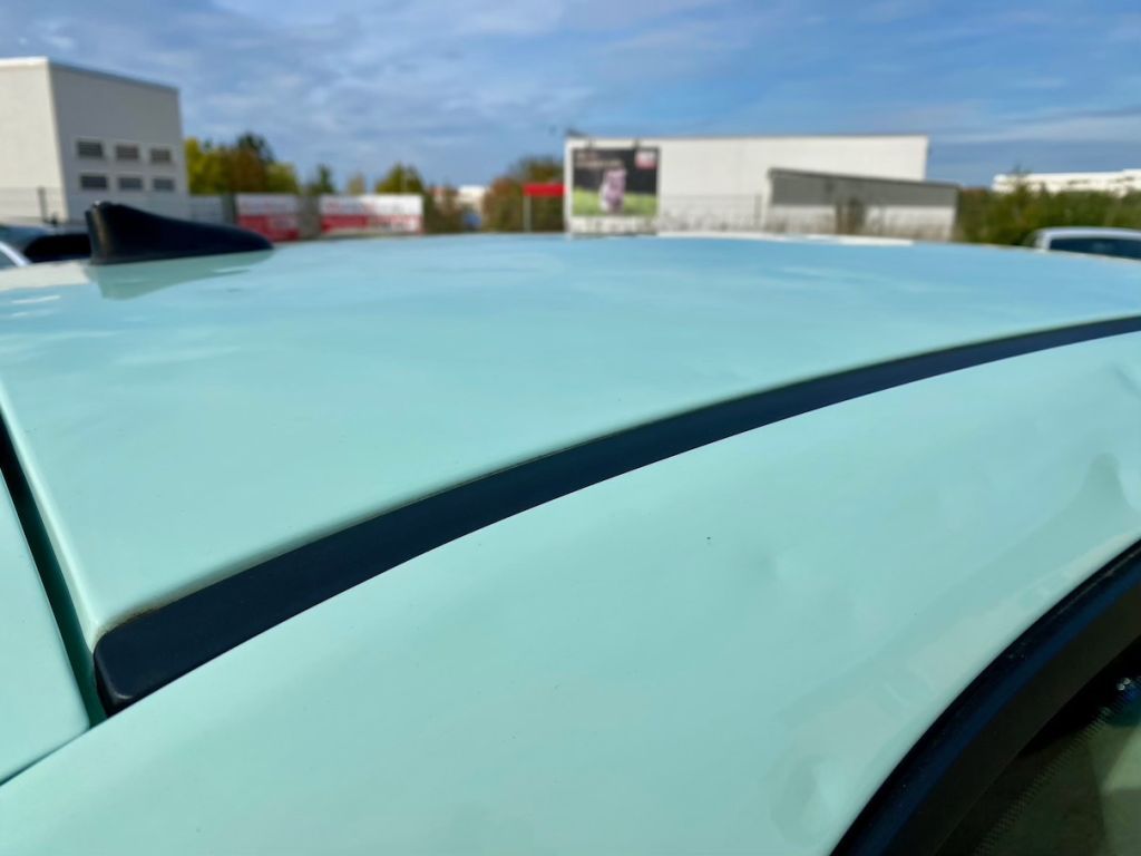 Fahrzeugabbildung Fiat 500 1.2 Dualogic Lounge HAGEL KLIMA CARPLAY PDC