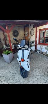 Vespa GTS 125 Super Sport