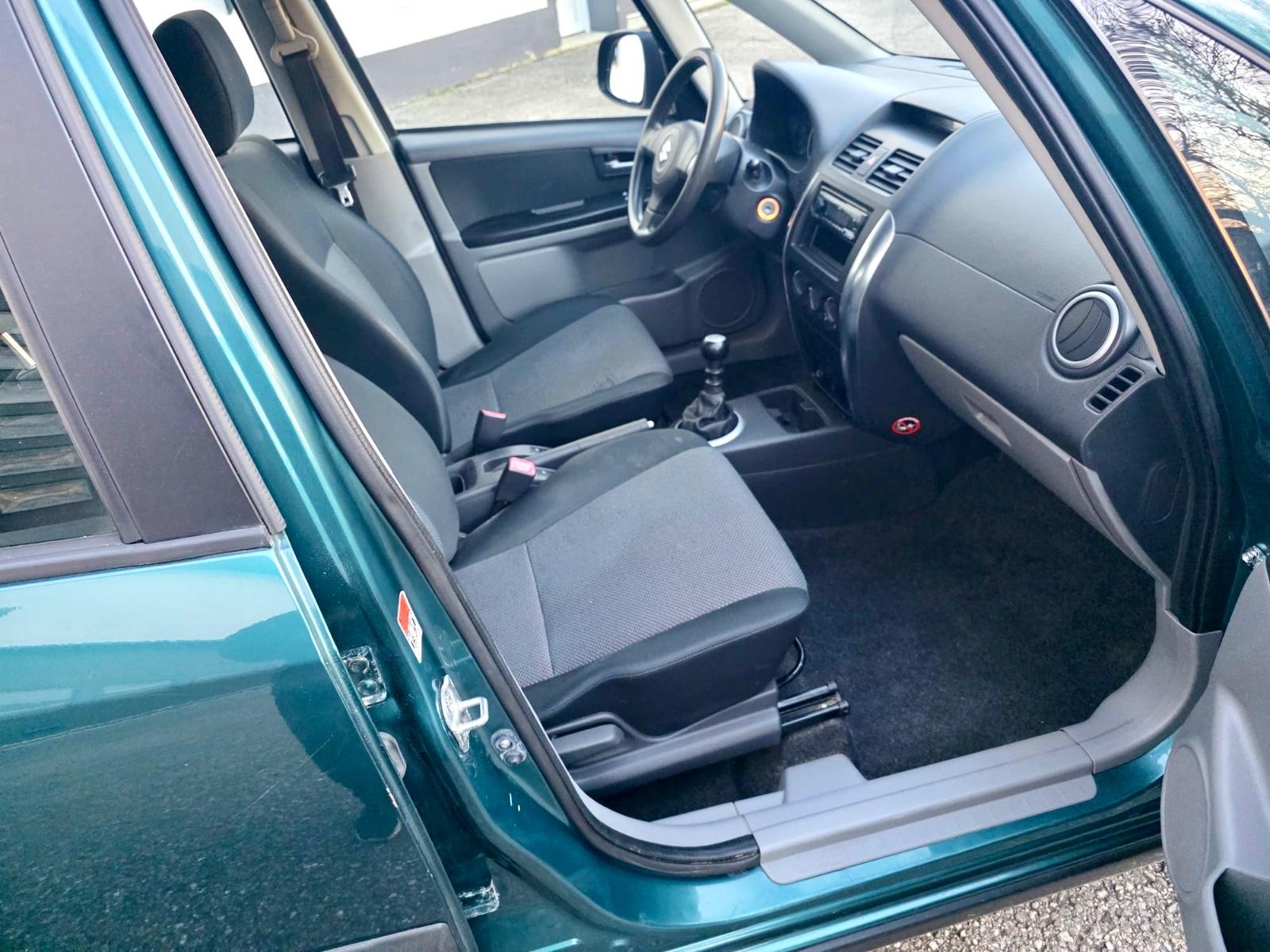 Suzuki SX4 1.9l DDSİ 4x4  Tüv NEU+1.HAND+SHZ+AHK