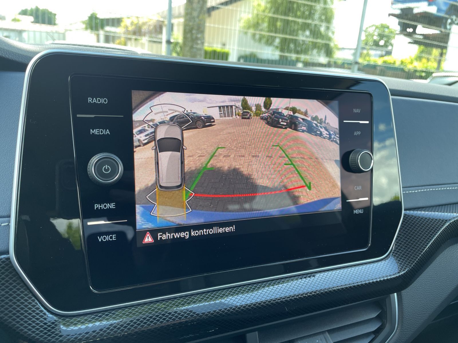 Volkswagen T-Cross - Bild 14