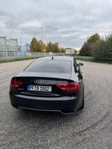 Audi RS5 4.2 FSI S tronic quattro  - schwarze Audi RS5