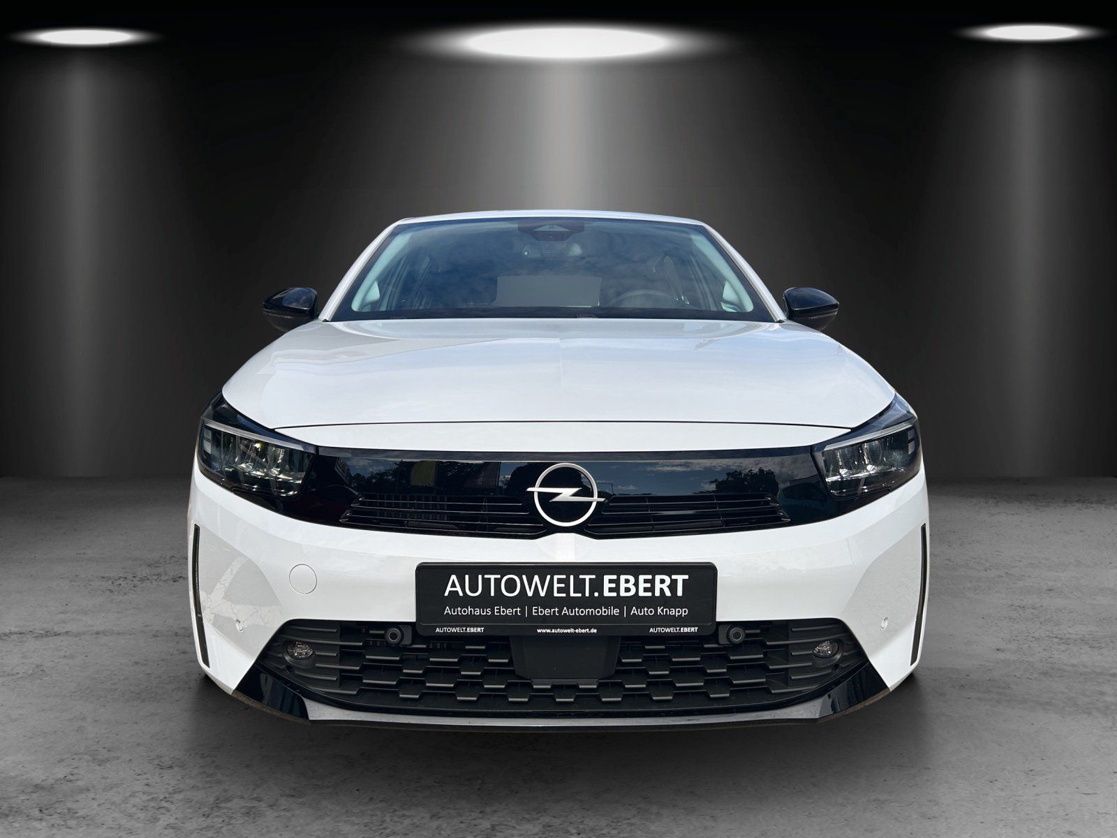 Fahrzeugabbildung Opel Corsa Edition 1,2 LED/KAMERA/SHZ/GRA/LANE/