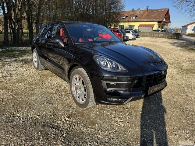 PORSCHE Turbo