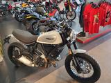 Ducati Scrambler 800 Classic// - DUCATI SCRAMBLER CLASSIC
