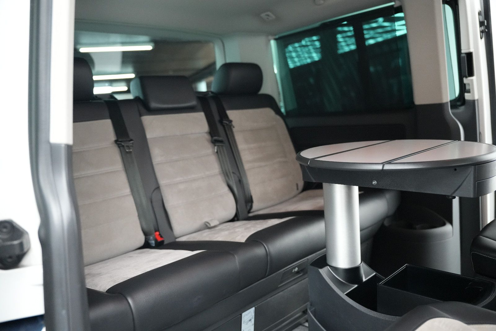 Fahrzeugabbildung Volkswagen T6 Multivan Generation S *7-Sitz*DynAudio*Kamera