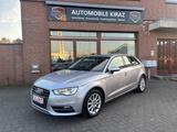 Audi A3 Sportback AUTOMATIK NAVI SHZ PDC TEMP XENON