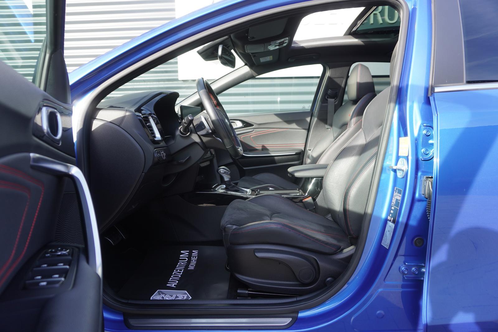 Kia CEED GT PANORAMA|VIRTUAL|APPLE|KAMERA|LED|JBL
