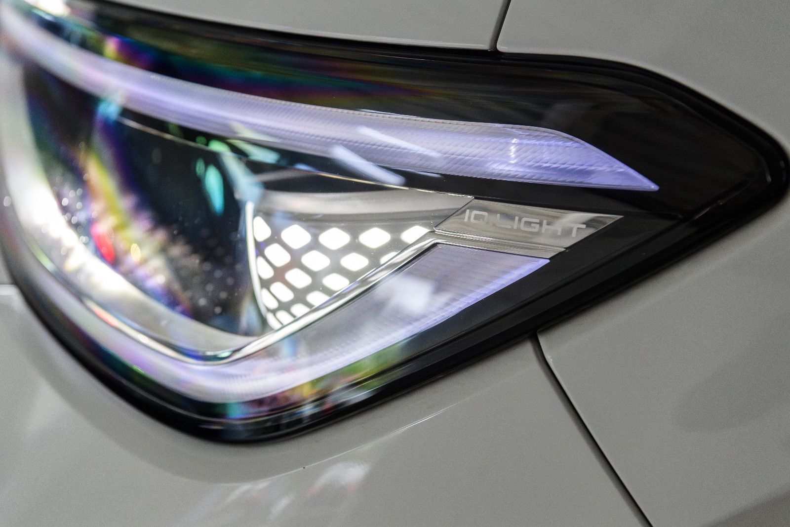 Fahrzeugabbildung Volkswagen ID.4 GTX 4Motion IQ-LIGHT+AHK+WÄPU+KAMERA+HuD+21