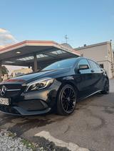 Mercedes-Benz Mercedes A220 Amg line 4Matic Night Paket - gebrauchte Mercedes-Benz A 220 aus dem Jahr 2017