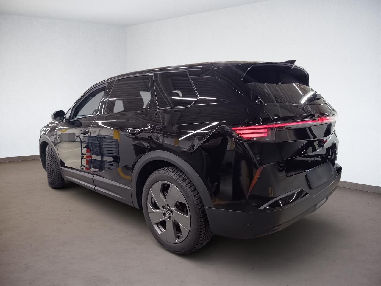 Fahrzeugabbildung Opel Grandland GS MildHybrid 107KW 6e-DCT