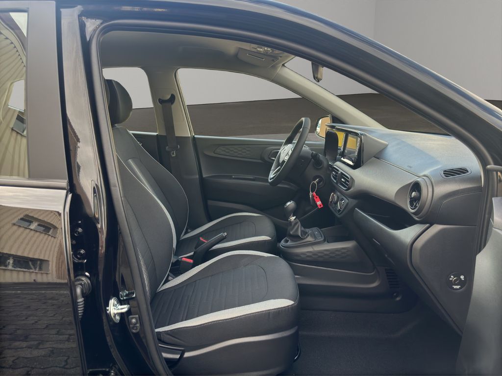 Hyundai i10 1.0 SELECT - INCL. NAVI - SOFORT