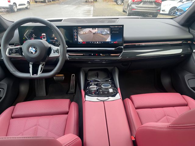 BMW 540 d xDrive M Sport Pano Leder Kamera Head-Up