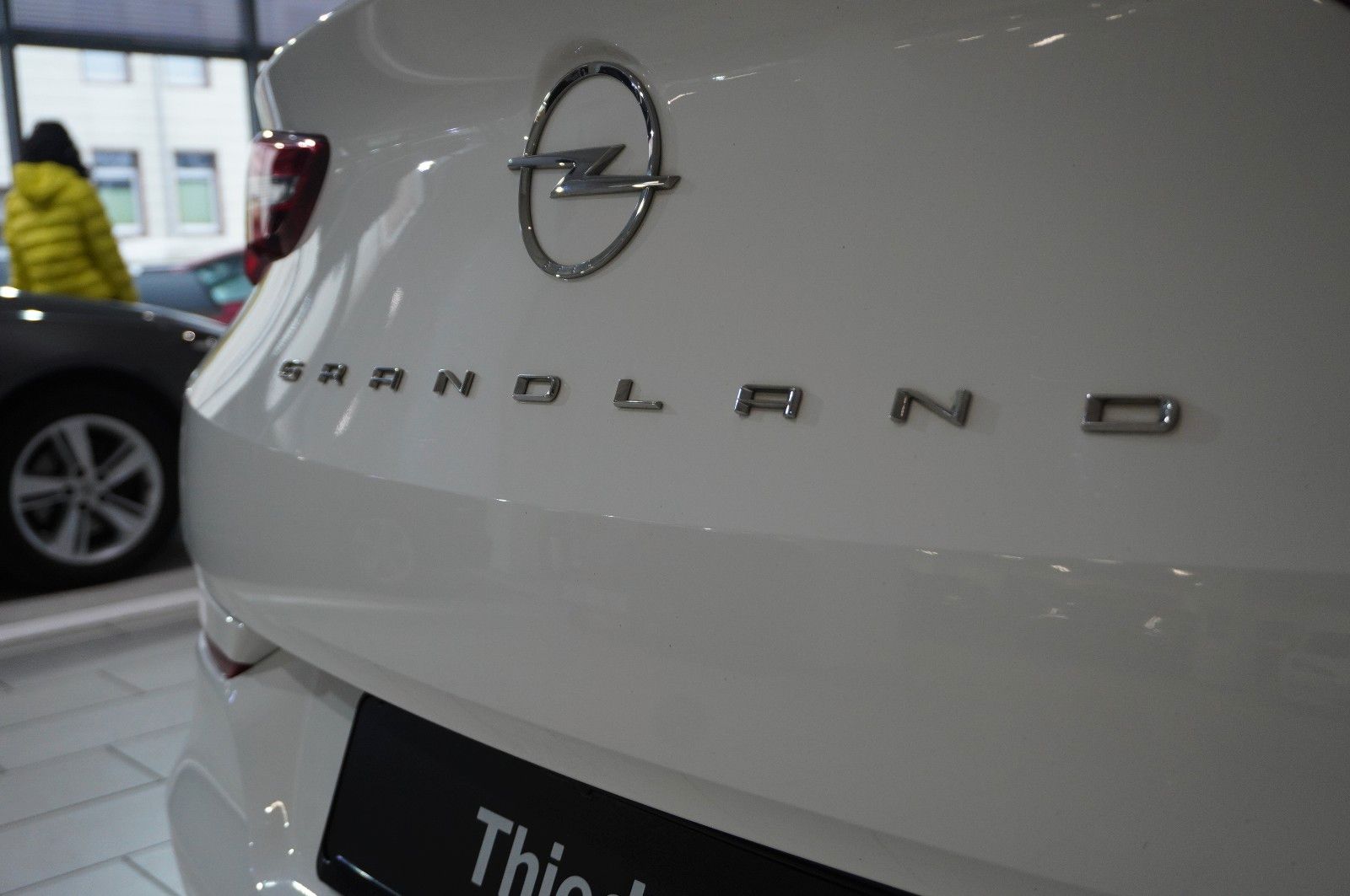 Fahrzeugabbildung Opel Grandland (X) 1.5D ELEGANCE NAVI/LED/KAMERA/AHK