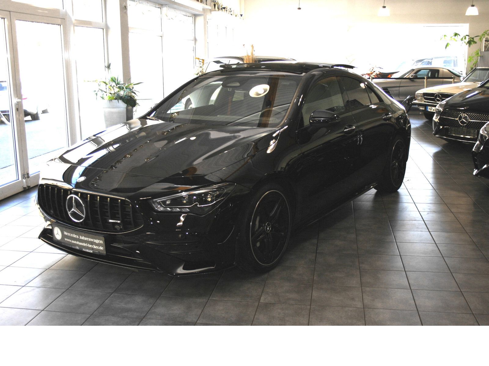 Fahrzeugabbildung Mercedes-Benz CLA 35 AMG 4M *Night II*Burmester*Aerodynamic