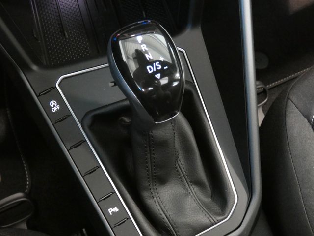 Taigo 1.0 TSI R-Line DSG AHK PANO ACC NAV KAMERA