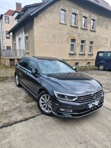 Volkswagen Passat Variant R-Line Voll Leder Pano ACC Kamera
