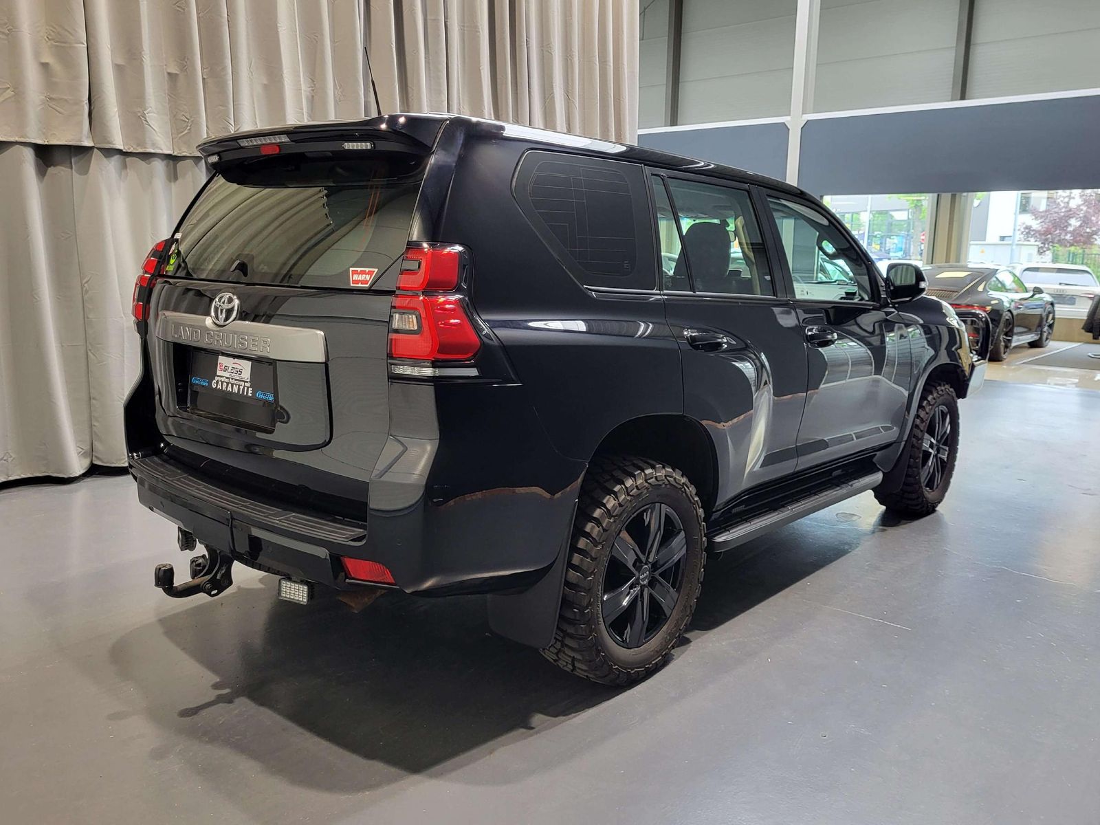Toyota Land Cruiser 2.8D-4D 1of1 *Kühlbox| Seilwinde* foto 4