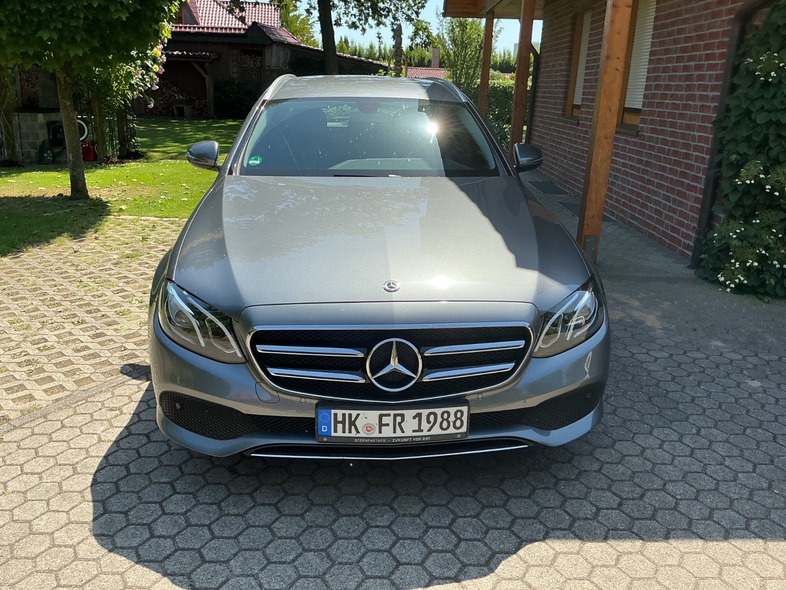 MERCEDES-BENZ E 200 d T Autom. 2 Hand