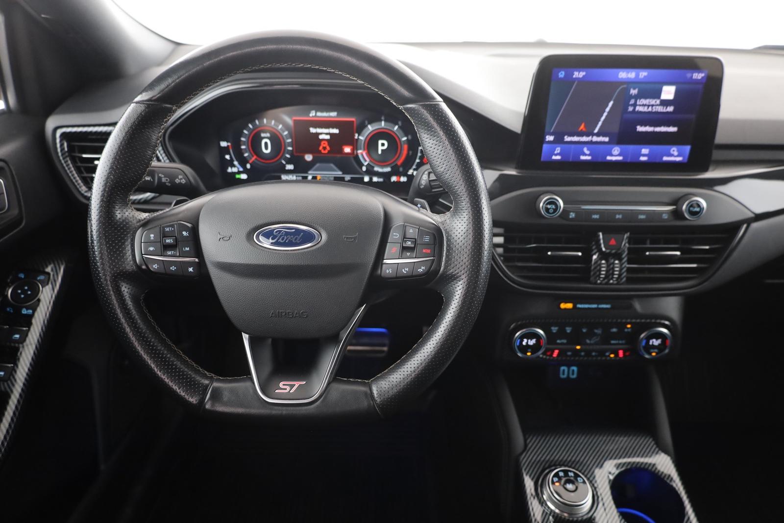 Ford Focus Turnier 2.3 EB ST LED Navi Kamera ACC AHK