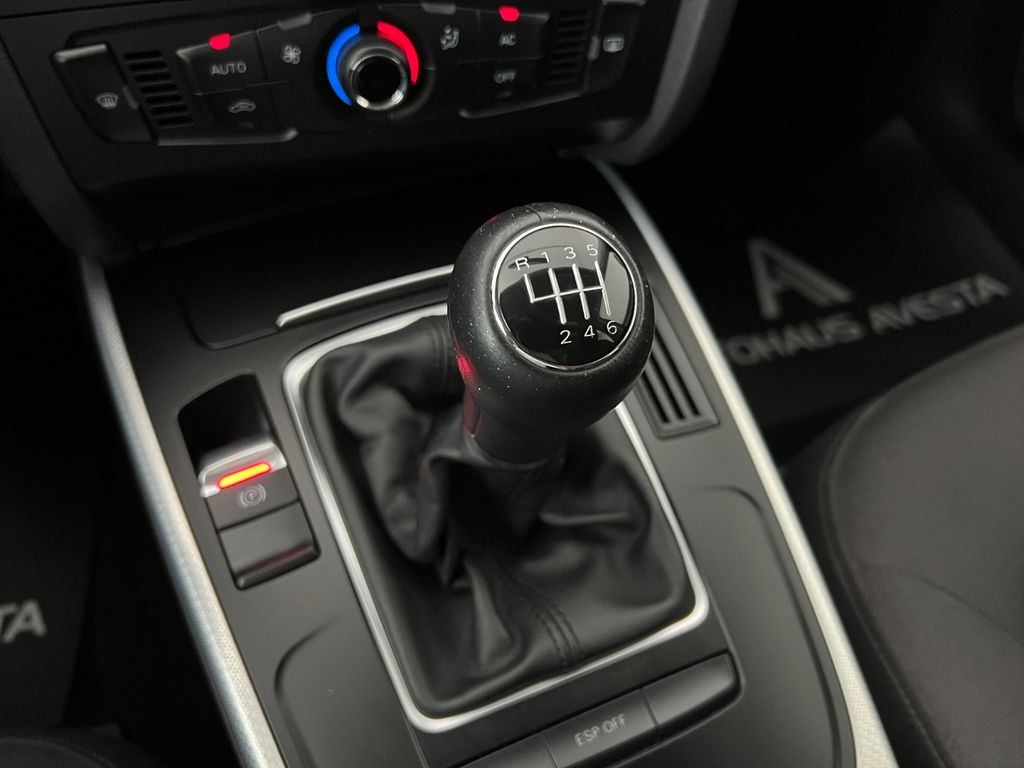AUDI A4 2.0 TDI Avant / NUR 69.tKM / 1.HD / GARANTIE AUDI A4 2.0 TDI Avant / NUR 69.tKM / 1.HD / GARANTIE