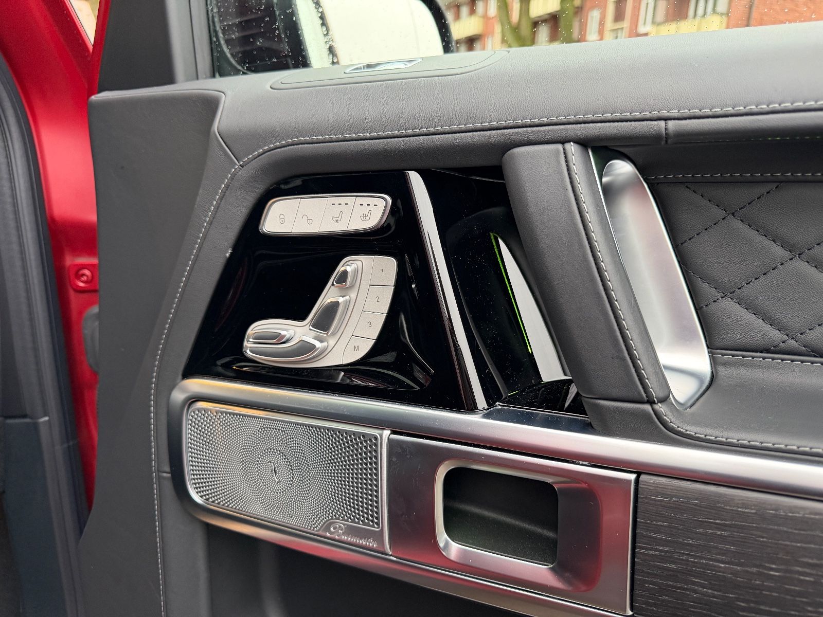 Fahrzeugabbildung Mercedes-Benz G 450d AMG Line*BURMESTER*SDACH*MEMO*