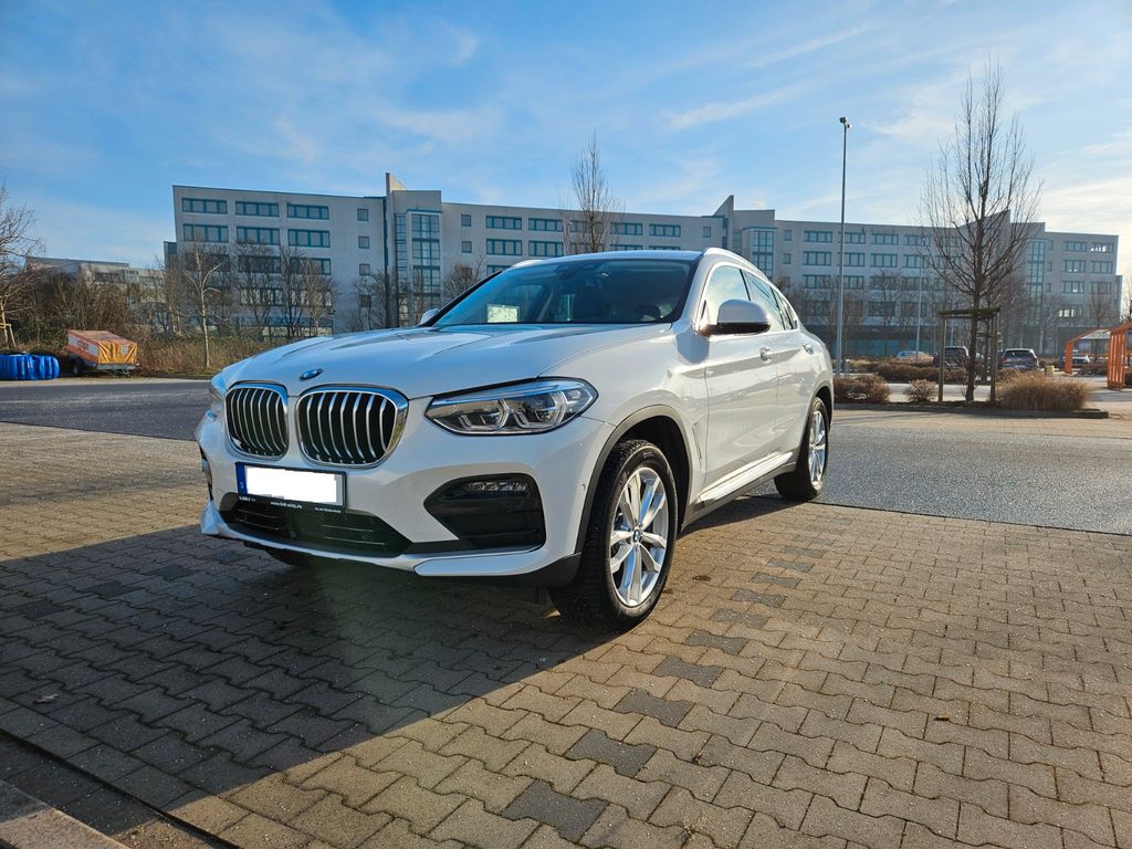 Image of BMW X4