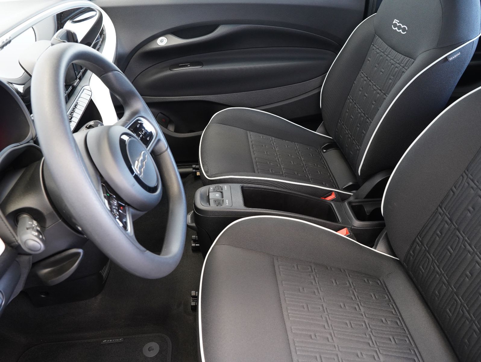 Fahrzeugabbildung Fiat 500e Action TEMPOMAT/DC-LADEN/SOH
