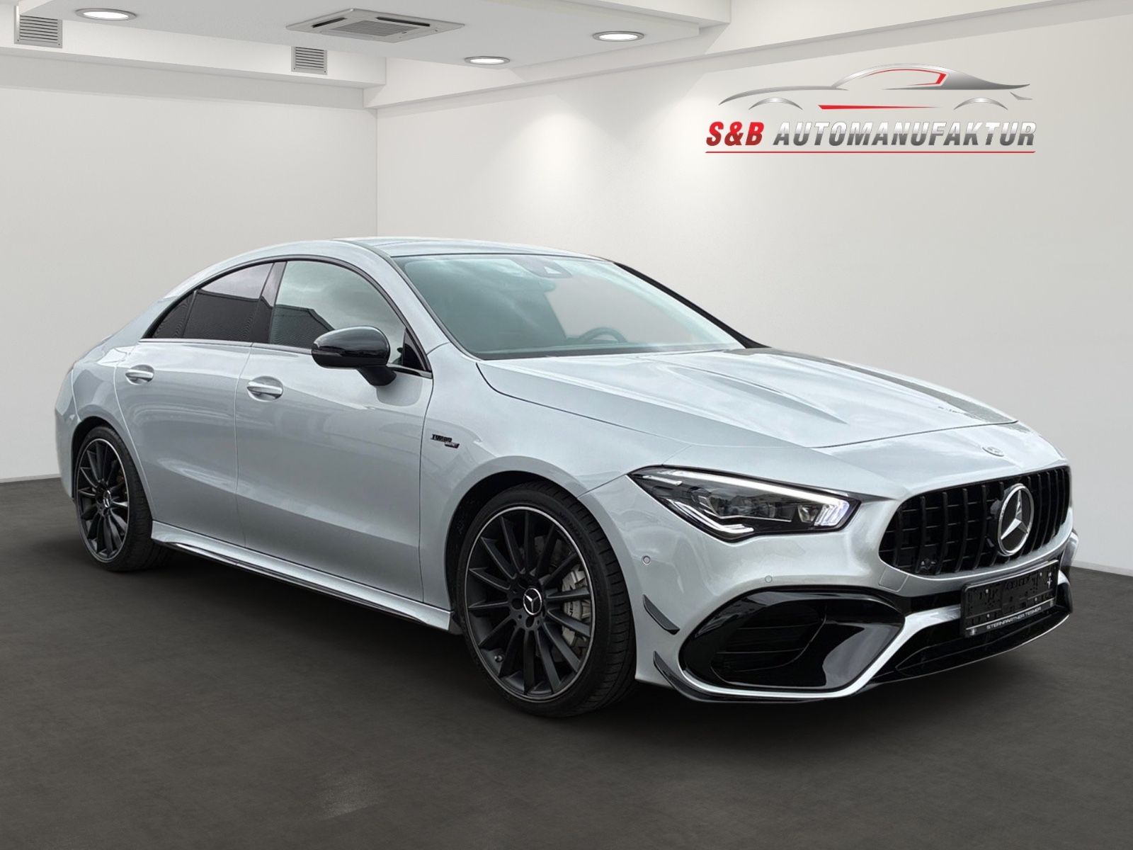 Mercedes-Benz CLA 35 AMG 4M Pano Kamera Multibeam Ambiente LED foto 2