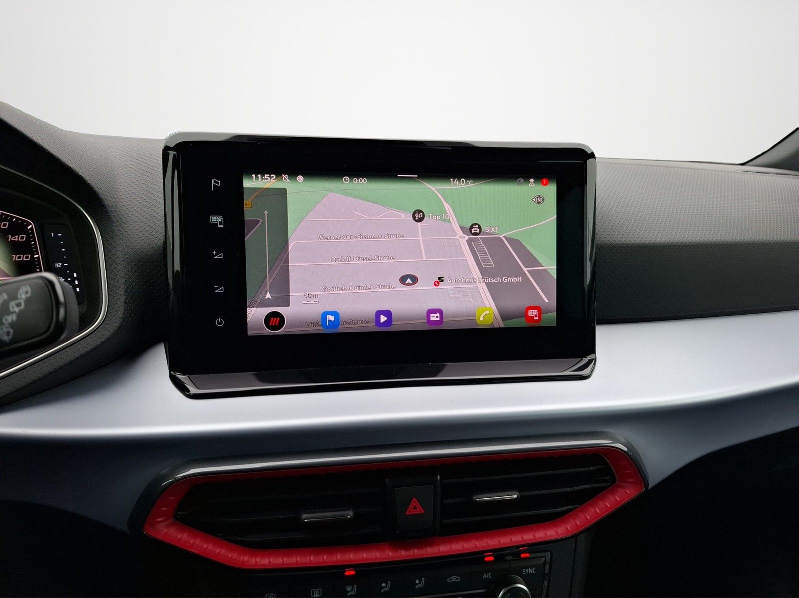 SEAT Arona FR 1.5 TSI DSG / NAVI / LED / ACC / SITZHE - Image 13