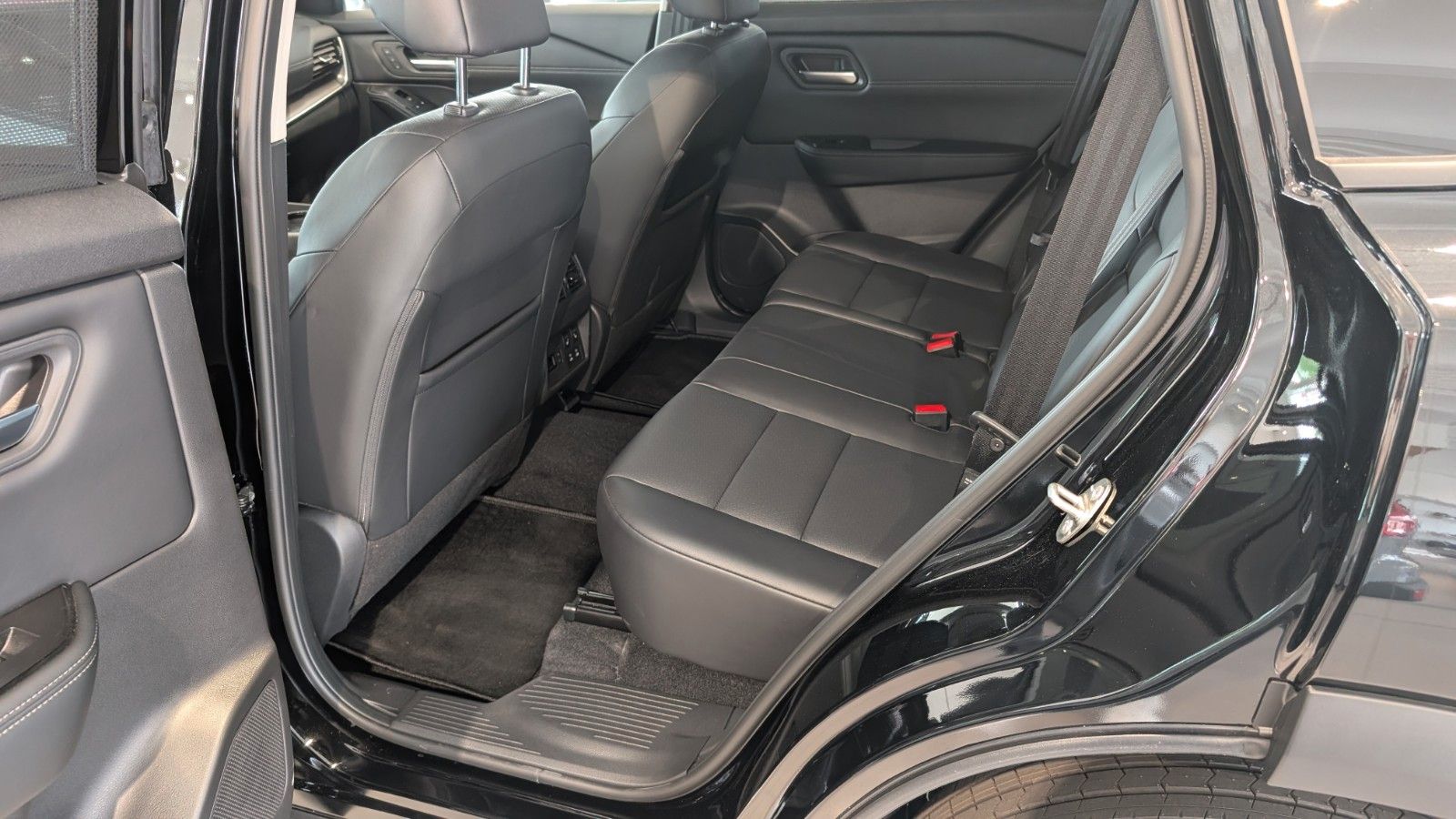 Fahrzeugabbildung Nissan X-Trail N-Connecta | 360° | ACC | Leder