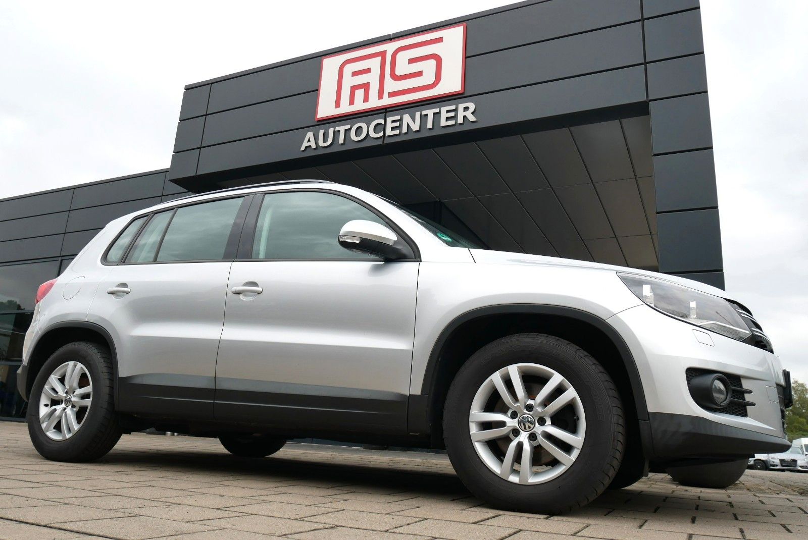 Volkswagen Volkswagen Tiguan Trend & Fun Climatronic AHK PDC