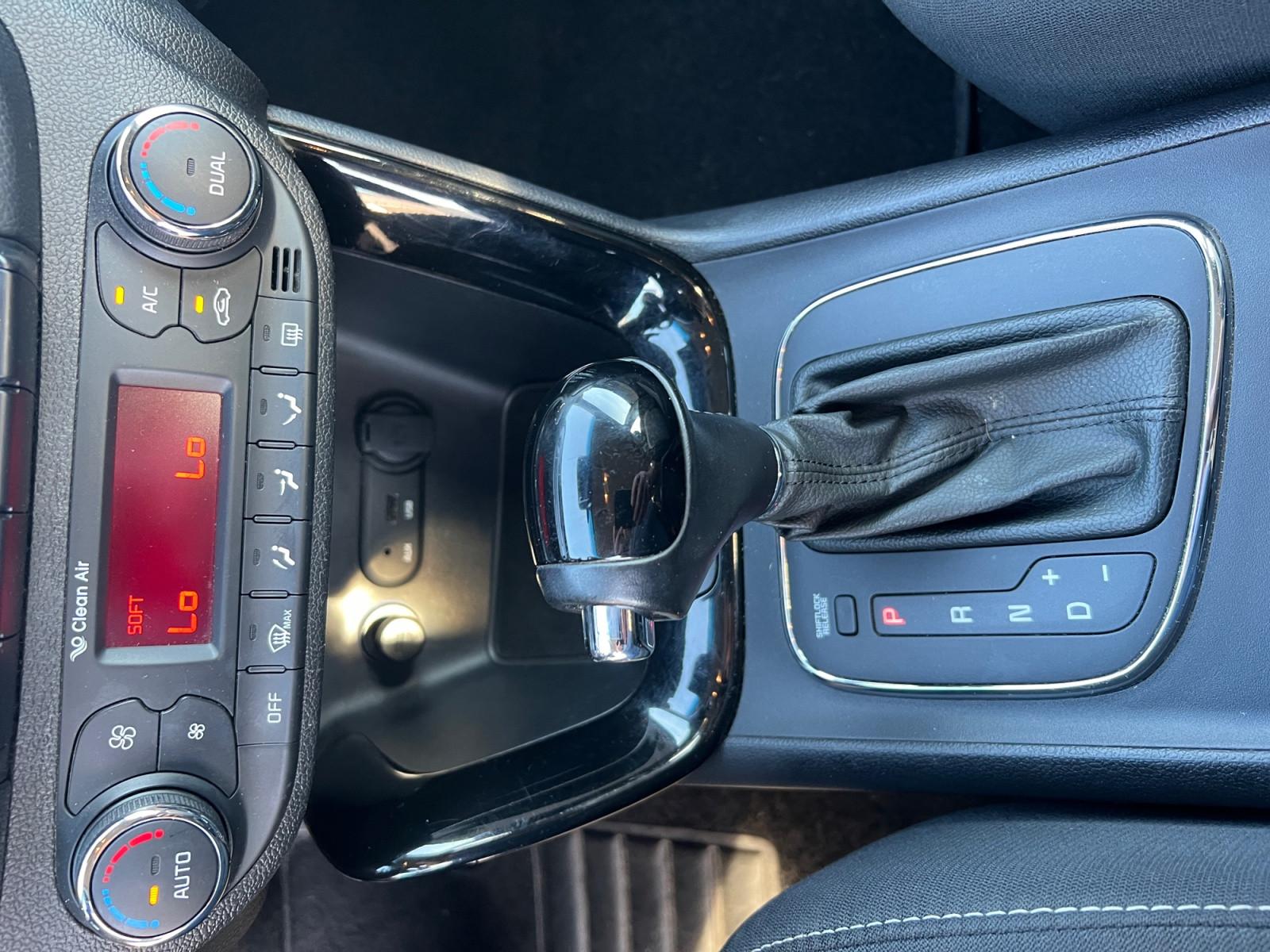 Kia cee'd Sportswagon/Automatik/Spurhalte*/TÜV