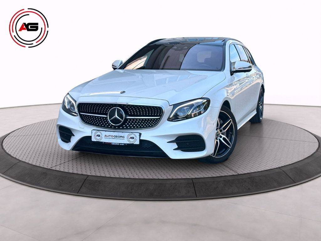 Image of Mercedes-Benz E 220
