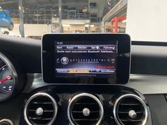 Fahrzeugabbildung Mercedes-Benz C 250 d T Autom. LED Navi Kamera Sitzhzg 17" PDC