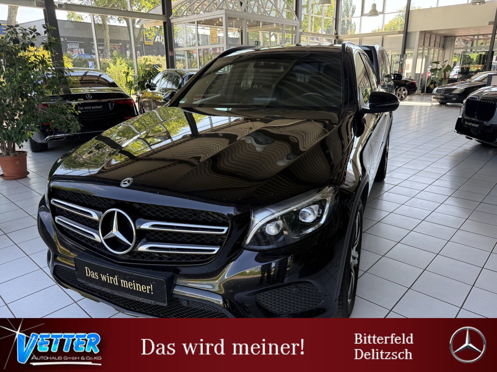 MERCEDES-BENZ GLC 250 4MATIC AMG Line*Navi*Autom.*LED*AHK*
