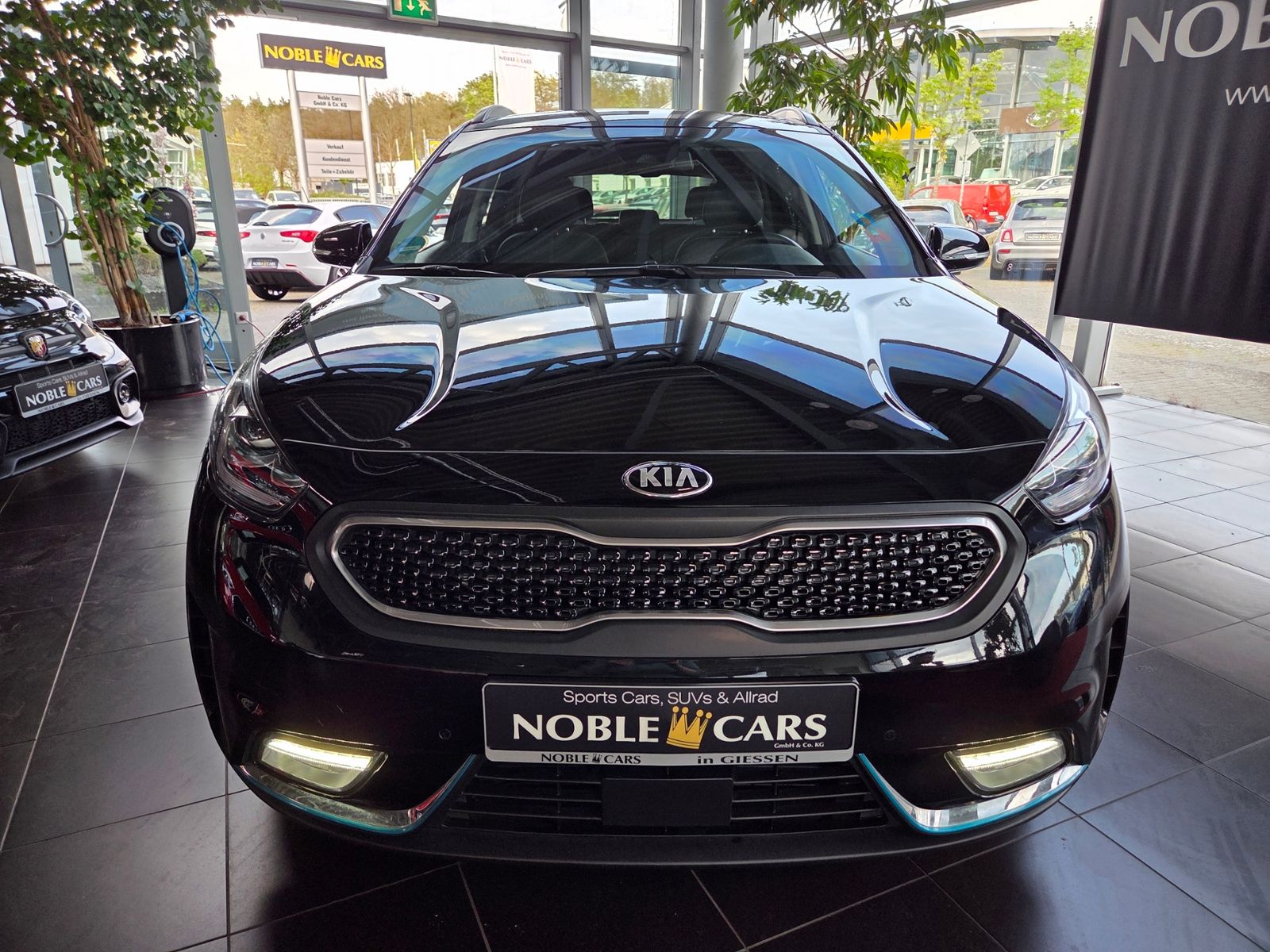 Fahrzeugabbildung Kia Niro Spirit PHEV AHK MEMORY LED NAVI SHZ RFK