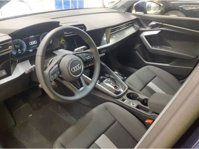 Audi A3 Sportback TFSI e advanced ACC Navi LED CarPla imagem 3