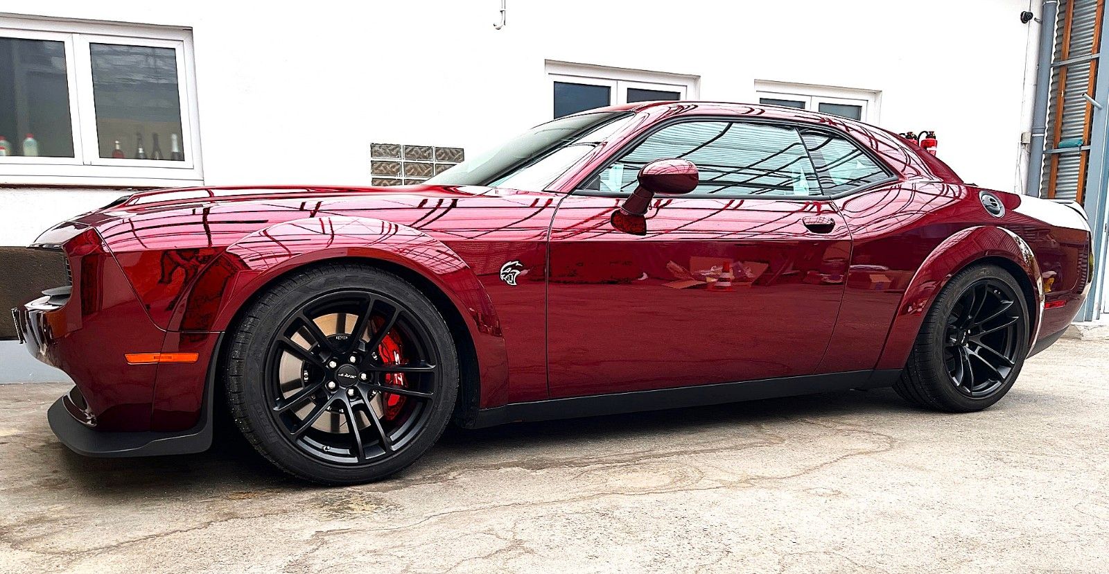 Fahrzeugabbildung Dodge Challenger SRT Hellcat Widebody XR 888 PS