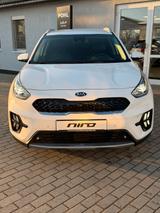 Kia Niro Vision Plug-in Hybrid Navigation Style Pake - weiße Kia Niro
