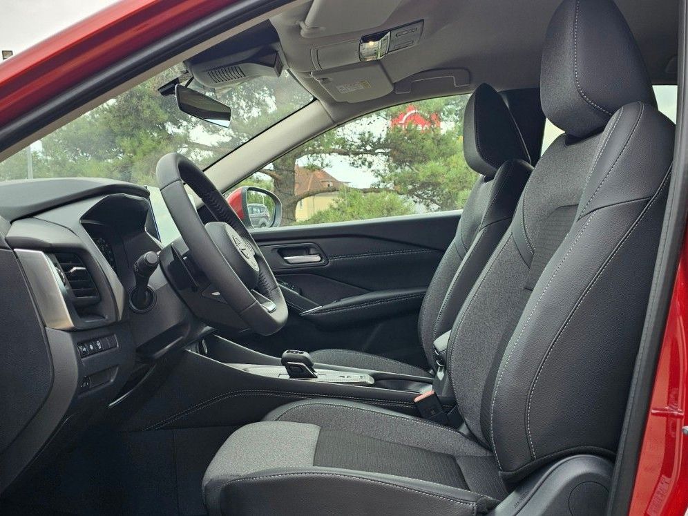 Fahrzeugabbildung Nissan Qashqai 1.3 DIG-T MHEV Xtronic N-Connecta MY2024