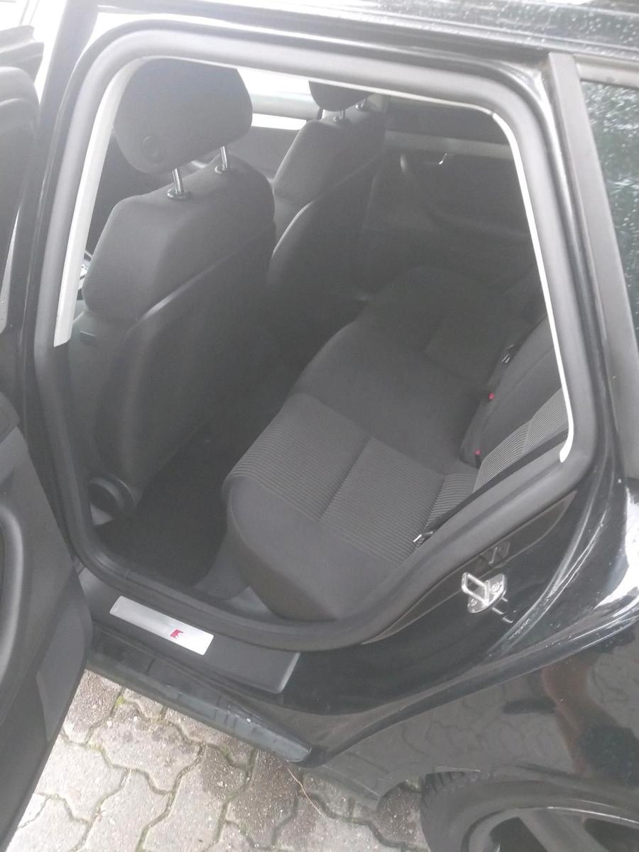 Audi A4 2007 — photo 6